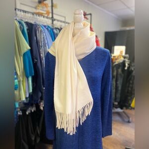 Steve Madden Cream Scarf